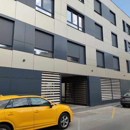 Apartman Waldy Osijek Exterior foto